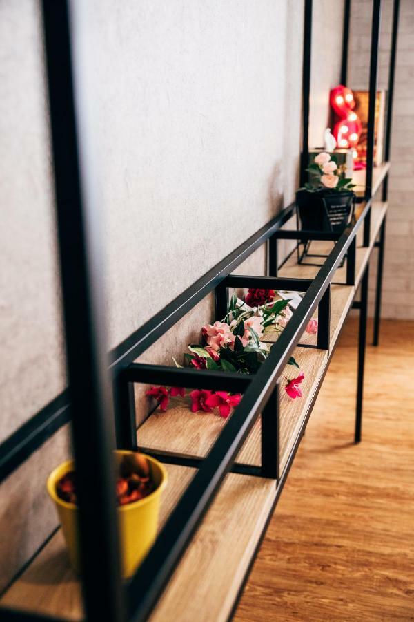 Chu'S Home類包棟家庭房#本國旅客須先匯款 ไถหนาน ภายนอก รูปภาพ